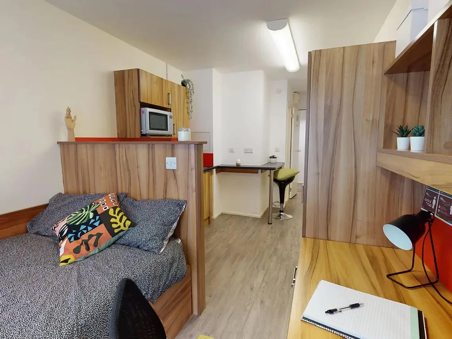 Studio entièrement équipé pour les étudiants dans 