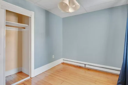 Quarto privado em 02125, imagem 3 de 49
