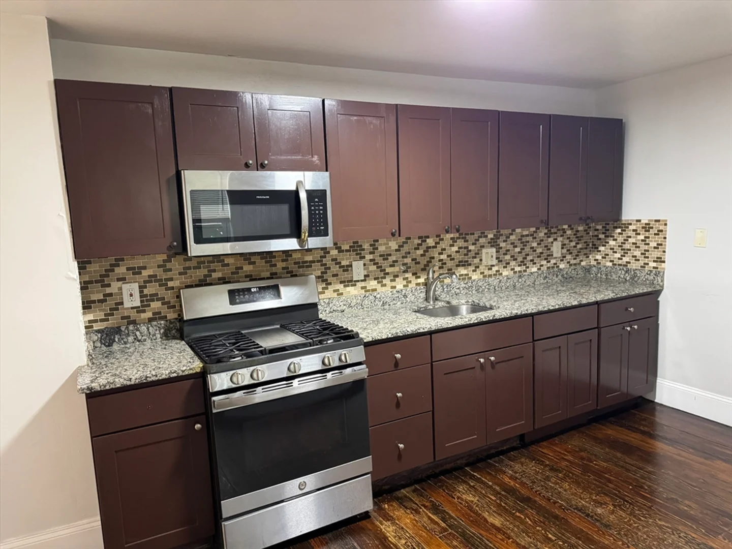 89, Waldeck St., Unit 3, Dorchester, Boston, MA, 02124