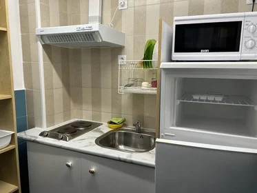 Apartamento inteiro em Rambla de Badal, imagem 2 de 19