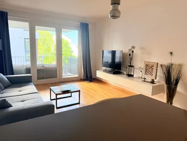 Entire apartment at Brechtelstraße, image 7 of 16