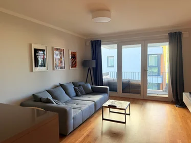 Entire apartment at Brechtelstraße, image 8 of 16