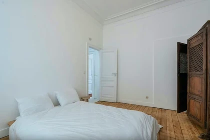 Room for rent with double bed Antwerpen