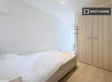Apartamento inteiro em Rue des Eburons, imagem 6 de 17