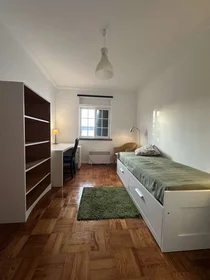 Prywatny pokój Rua Dom Francisco Coutinho, obraz 1 18