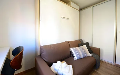 Quarto privado em Zabalbide Kalea, 48006 Bilbo, Bizkaia, Spain, imagem 12 de 23
