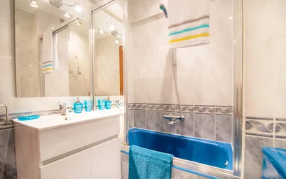 Quarto privado em Maurice Ravel Etorb., 48007 Bilbo, Bizkaia, Spain, imagem 6 de 21