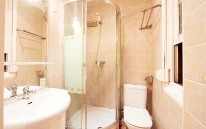 Quarto privado em Fika Kalea, 48006 Bilbo, Bizkaia, Spain, imagem 11 de 18