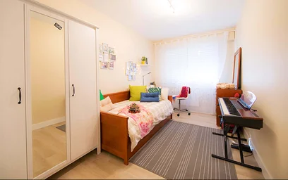 Stanza privata in Julian Gaiarre Hiribidea, 48004 Bilbo, Bizkaia, Spain, immagine 19 di 21