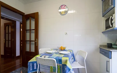 Quarto privado em Cocherito de Bilbao Kalea, 48004 Bilbo, Bizkaia, Spain, imagem 2 de 26