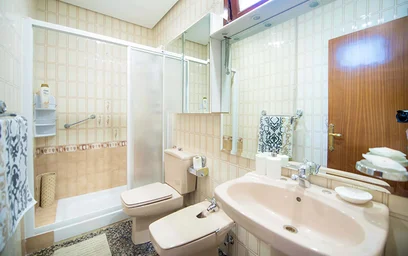 Stanza privata in Unamuno Miguel Plaza, 48006 Bilbo, Bizkaia, Spain, immagine 7 di 21