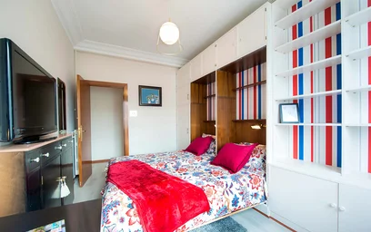 Stanza privata in Unamuno Miguel Plaza, 48006 Bilbo, Bizkaia, Spain, immagine 4 di 21