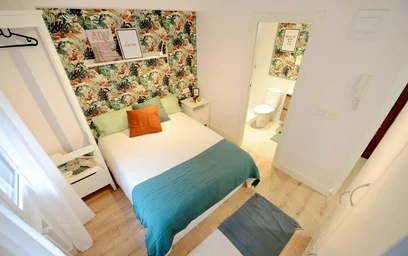 Entire apartment at San Frantzisko Kalea, 48003 Bilbo, Bizkaia, Spain, image 4 of 18