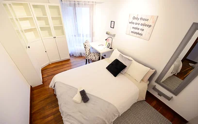 Quarto privado em Aita Esteban Pernet Kalea, 48004 Bilbo, Bizkaia, Spain, imagem 15 de 19