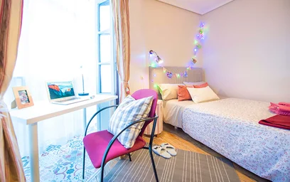 Quarto privado em Fika Kalea, 48006 Bilbo, Bizkaia, Spain, imagem 1 de 16