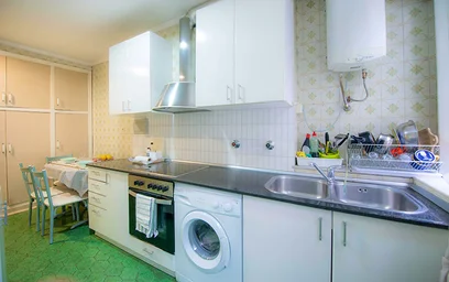 Quarto privado em Fika Kalea, 48006 Bilbo, Bizkaia, Spain, imagem 10 de 16