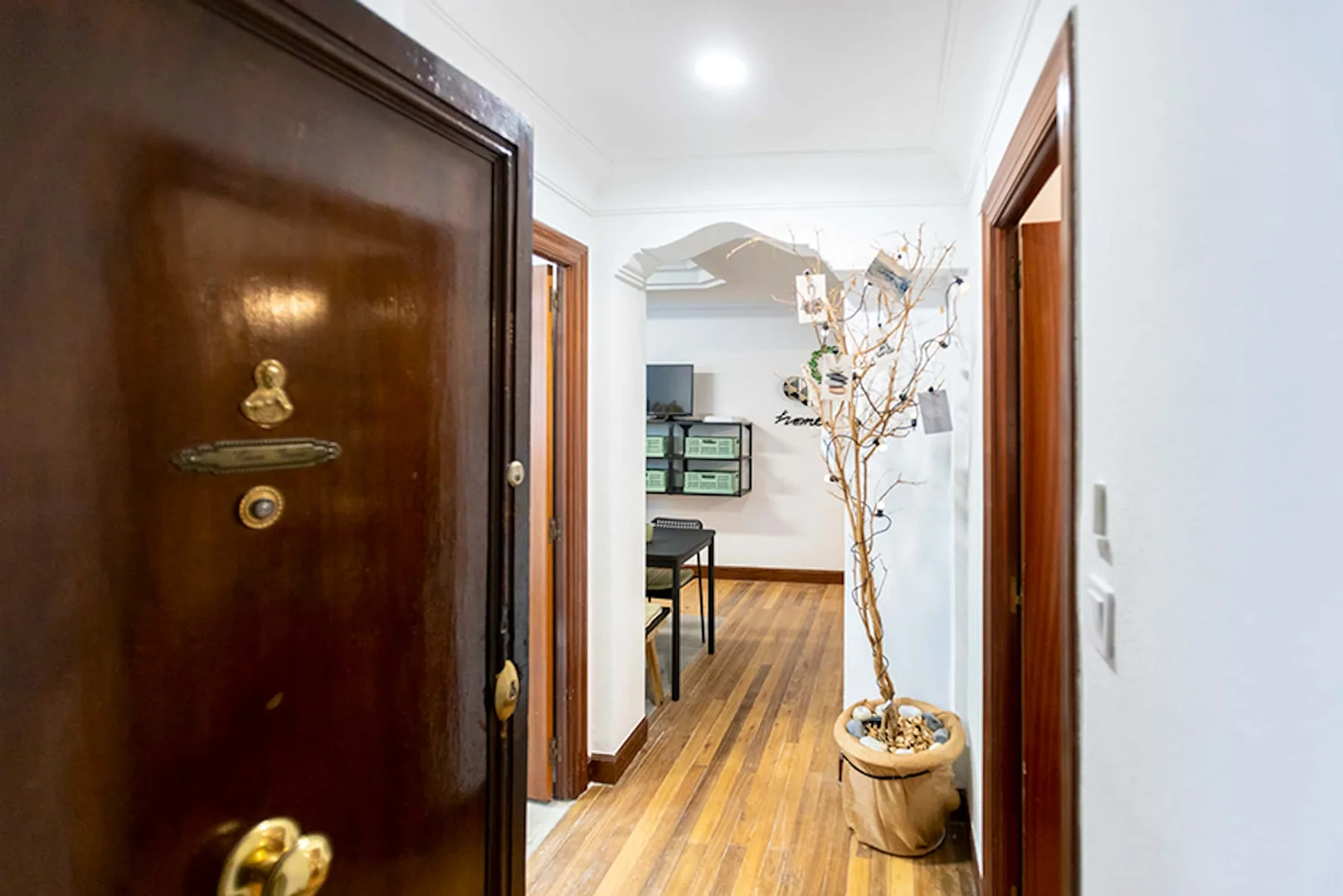 Quarto de estudante económico com localização conveniente em 
