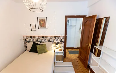 Quarto privado em 48004 Bilbao, Biscay, Spain, imagem 2 de 29