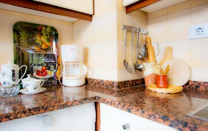 Quarto privado em Amadeo Deprit Kalea, 48006 Bilbo, Bizkaia, Spain, imagem 18 de 18