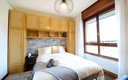 Quarto privado em Amadeo Deprit Kalea, 48006 Bilbo, Bizkaia, Spain, imagem 10 de 16