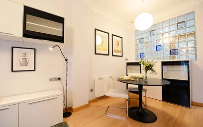 Entire apartment at San Mames Zumarkalea, 48010 Bilbo, Bizkaia, Spain, image 6 of 26