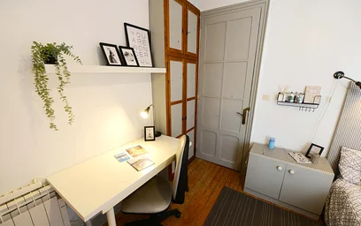 Quarto privado em Fika Kalea, 48006 Bilbo, Bizkaia, Spain, imagem 11 de 20