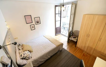 Quarto privado em Fika Kalea, 48006 Bilbo, Bizkaia, Spain, imagem 17 de 20