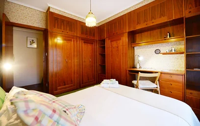 Quarto privado em Amadeo Deprit Kalea, 48006 Bilbo, Bizkaia, Spain, imagem 17 de 20