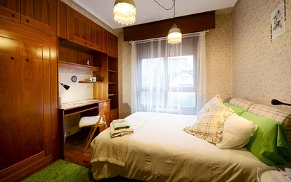Quarto privado em Amadeo Deprit Kalea, 48006 Bilbo, Bizkaia, Spain, imagem 6 de 20