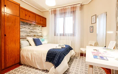 Quarto barato em {area}