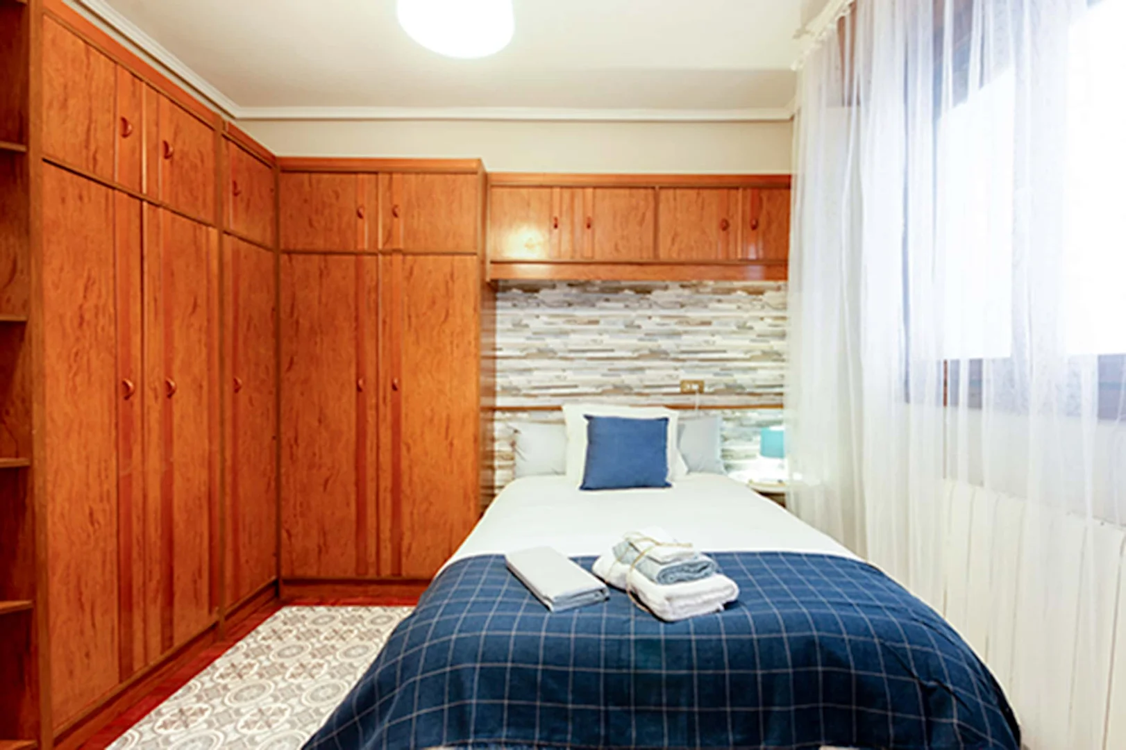 Quarto de estudante funcional perfeito para estudar em 