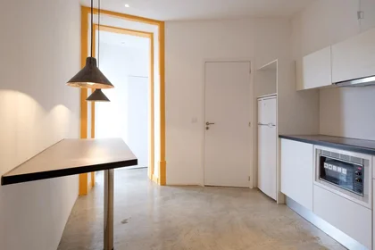 Habitación privada en Rua Oleiros, imagen 8 de 16