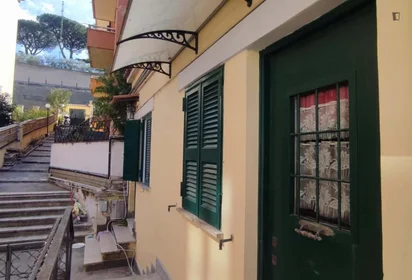 Logement entier à Viale Vaticano, image 16 de 24