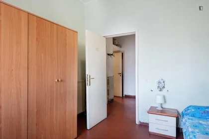 Quarto privado em Via Circonvallazione Nomentana, imagem 2 de 16