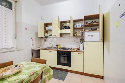 Quarto privado em Via Circonvallazione Nomentana, imagem 10 de 16
