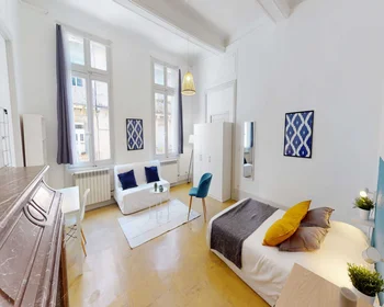 Quarto privado em rue du Faubourg du Courreau, imagem 2 de 14