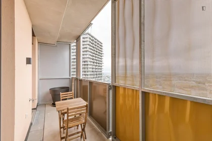 Entire apartment at Leopold-Böhm-Straße, image 9 of 18