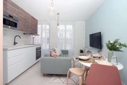 Privatzimmer in der 2 rue Alfred De Courcy, bild 1 von 6