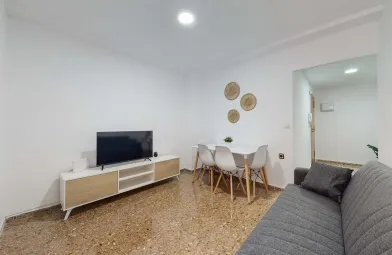 Habitación privada muy luminosa en Valencia