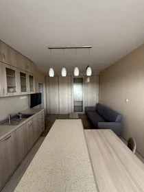Entire apartment at Meteorová, image 1 of 10