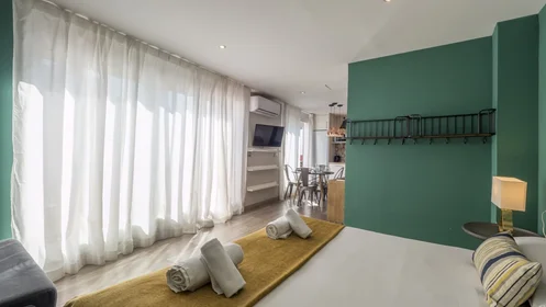 Apartamento inteiro em Carrer de la Dagueria 1, imagem 27 de 44