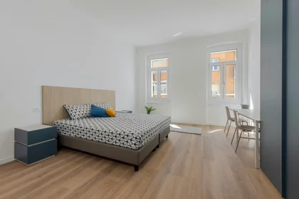 Quarto privado em Via Giovanni Pascoli, , imagem 2 de 10
