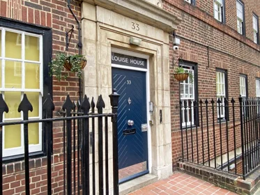 Quarto privado em Louise House London SW1P 2BE, imagem 1 de 8