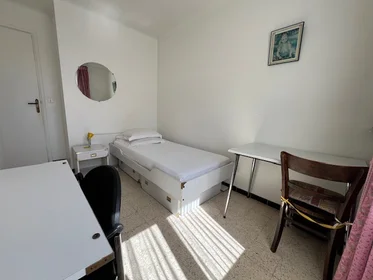 Chambre privée à Rue Santo Estello, image 6 de 6
