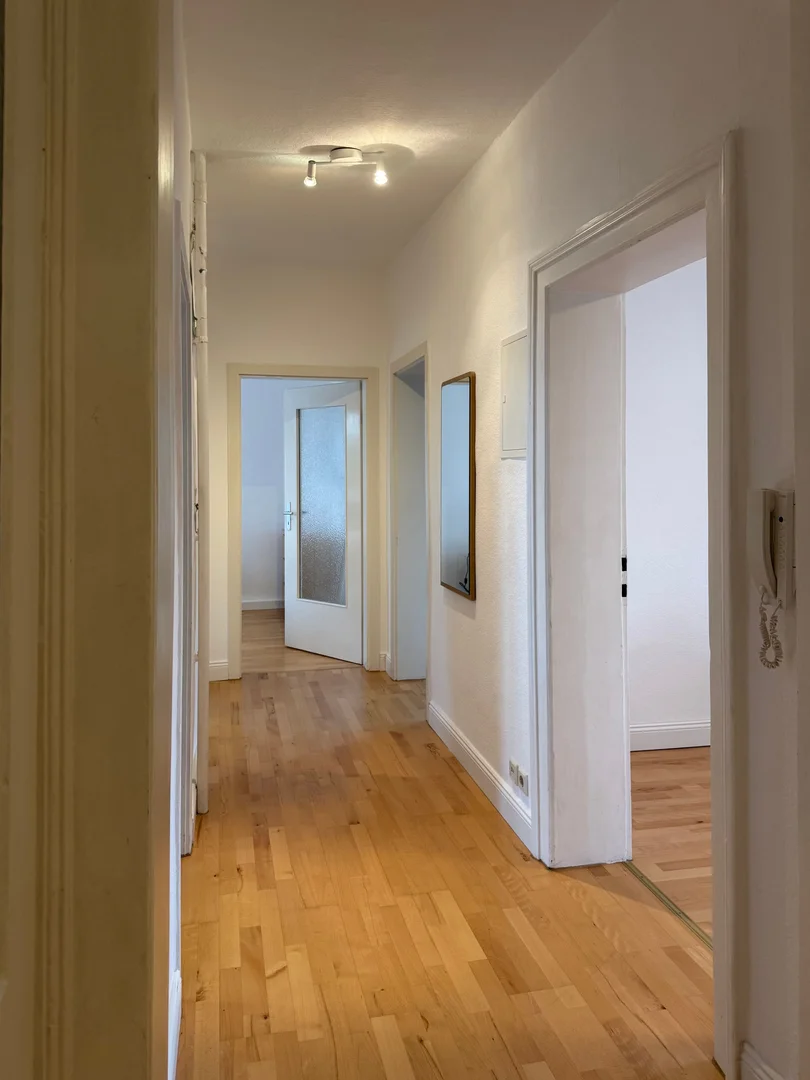 Chambre d'étudiant économique avec emplacement pratique dans 