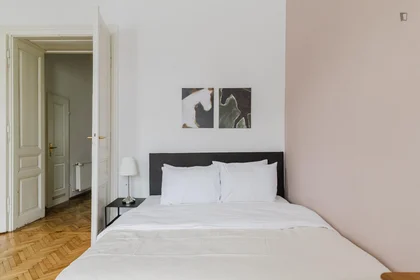 Studio at Eslarngasse, image 1 of 15
