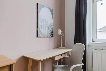 Studio at Eslarngasse, image 5 of 15