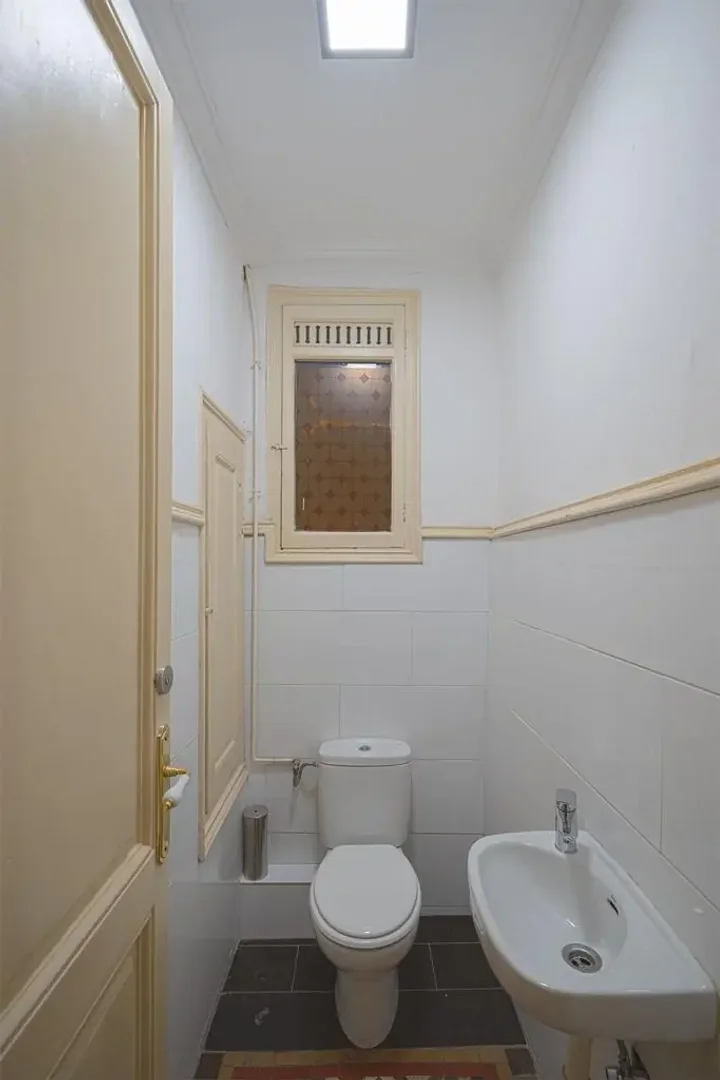 Comfortable and spacious student room in 