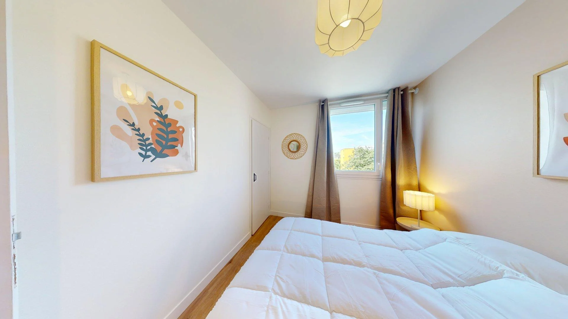 Quarto amigo do estudante em  com comodidades modernas