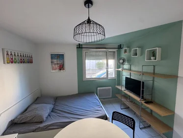Özel oda konumu Avignon, 84000, 1 3 görüntüsü